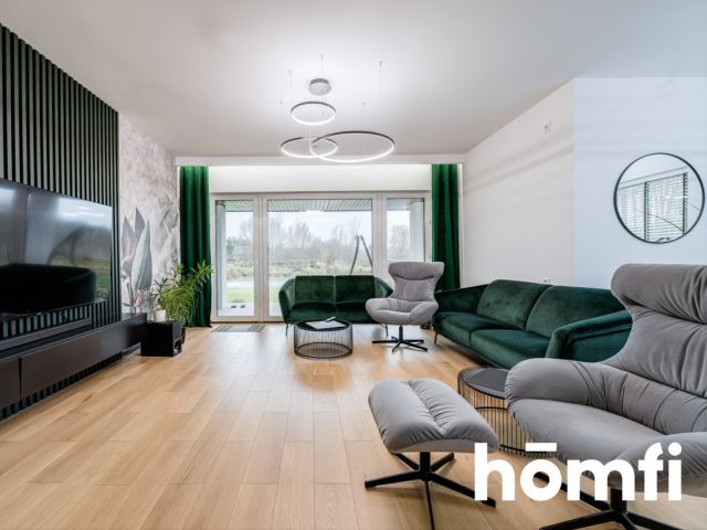 HOUSE WITH ITS OWN WATER 5100M2 OF PRIVATE SPACE - Дім - Продаж - Radom, Długojów Górny