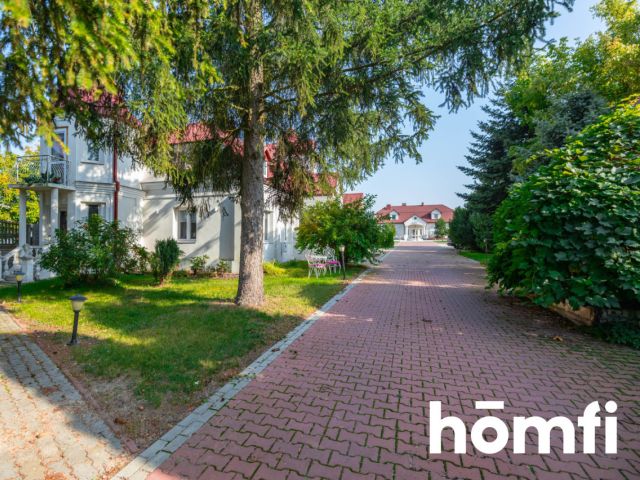 a complex of banquet and accommodation buildings on the Vistula Rive - Комерційне приміщення - Продаж - Opolski, Łaziska / Kamień