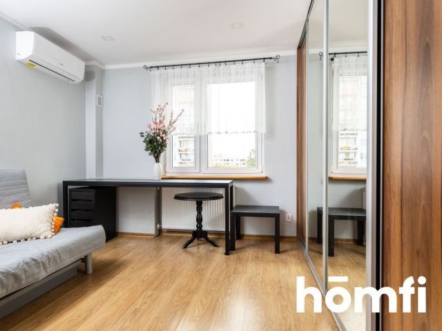 Trzy niezależne pokoje do wejścia - Mieszkanie - Sprzedaż - Kraków, Podgórze / Bieżanów-Prokocim