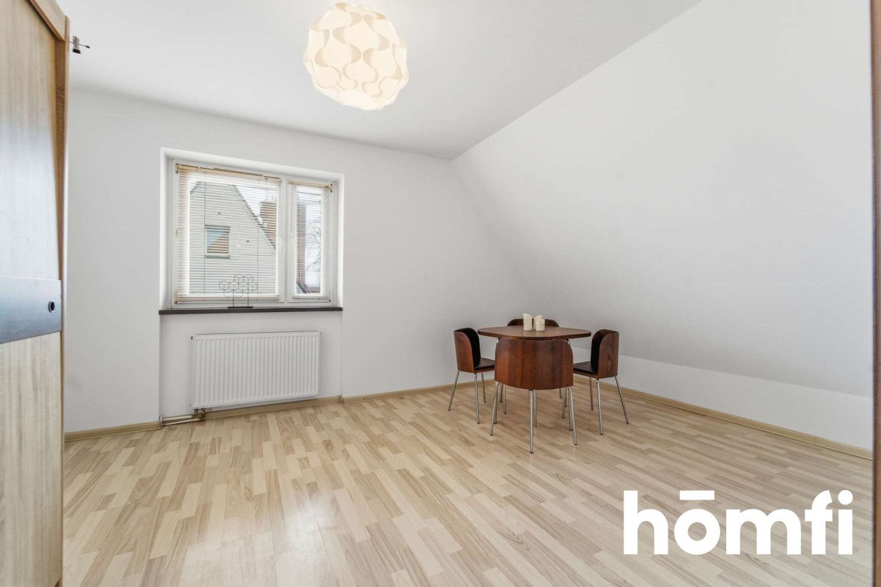 Quiet 30 m² Flat Near Silesia City Center - Apartment - Rent - Katowice, Dąb