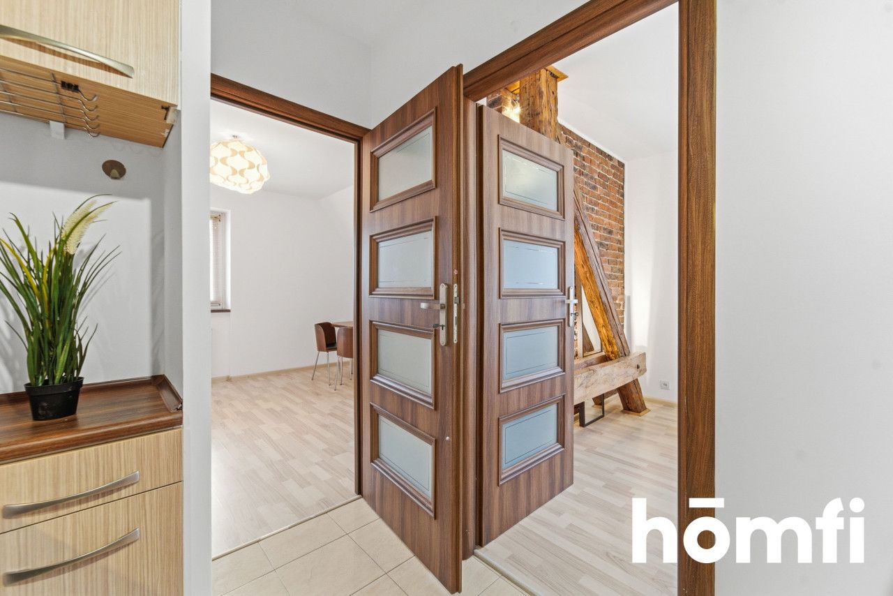 Quiet 30 m² Flat Near Silesia City Center - Apartment - Rent - Katowice, Dąb