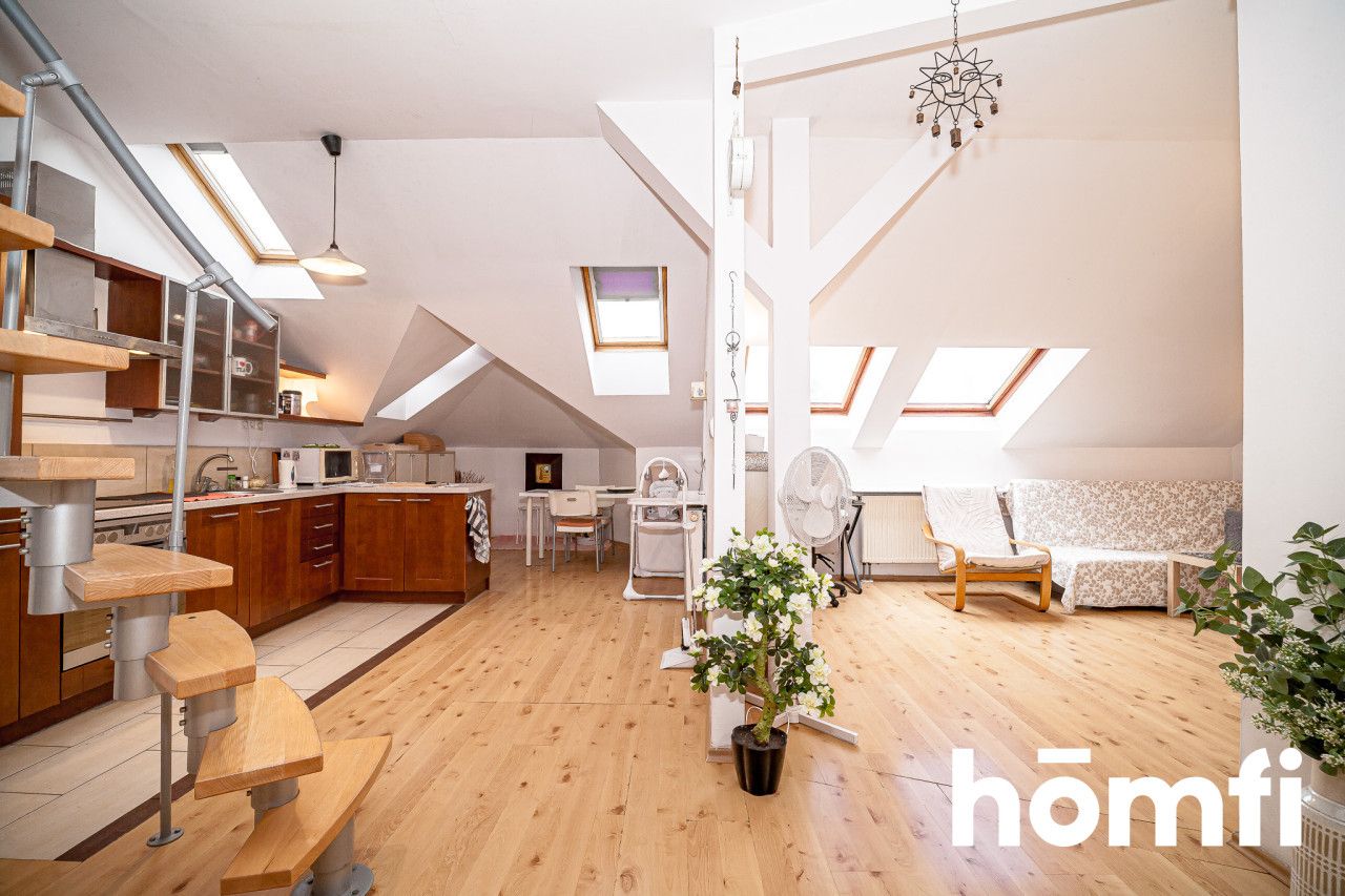 Mieszkanie z poddaszem - 112m2 po podłodze - Mieszkanie - Sprzedaż - Warszawa, Ursynów