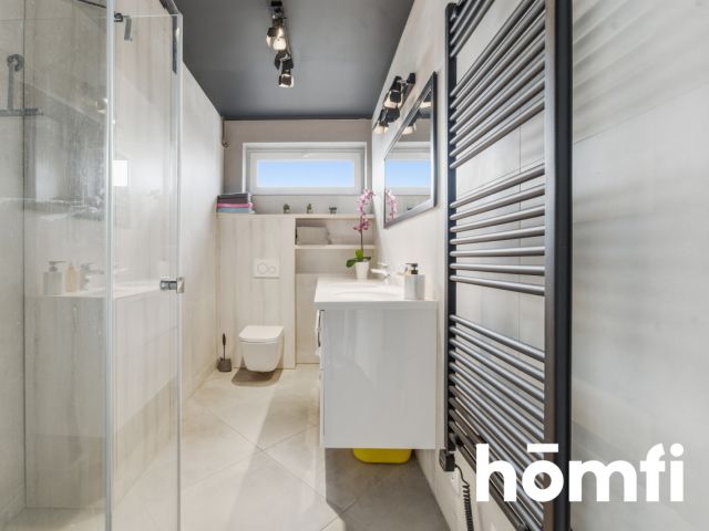 {2-level apartment in a quiet neighborhood} - Apartment - Sale - Bielsko-Biała, Komorowice Krakowskie