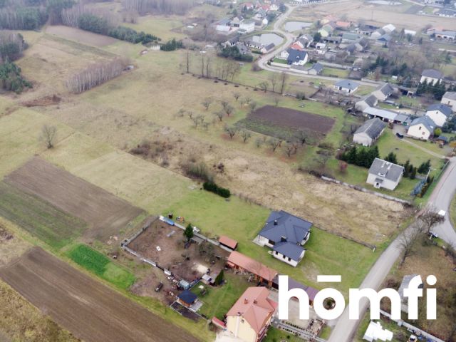 BEAUTIFUL SPACIOUS HOUSE WITH A VERY LARGE PLOT LOCATION - Дім - Продаж - Kielecki, Morawica / Chmielowice