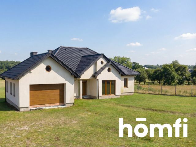 BEAUTIFUL SPACIOUS HOUSE WITH A VERY LARGE PLOT LOCATION - Дім - Продаж - Kielecki, Morawica / Chmielowice