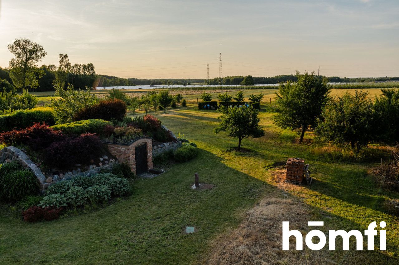 Agrotourism with huge investment potential - Дім - Продаж - Żyrardowski, Mszczonów / Gąba