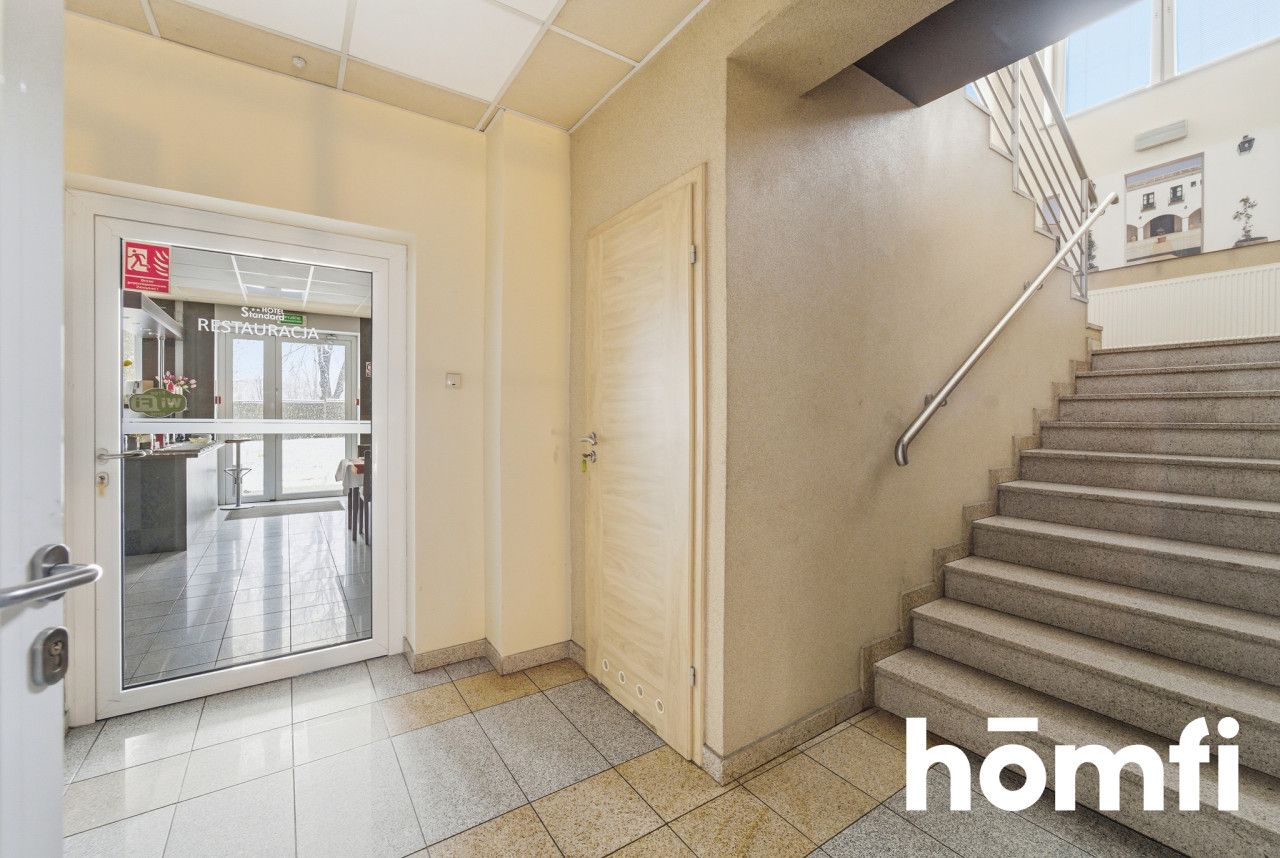 Atrakcyjny obiekt hotelowy - Комерційне приміщення - Продаж - Dąbrowa Górnicza, Błędów