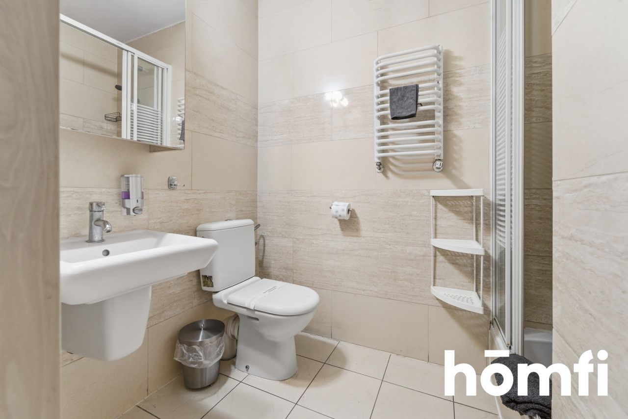 Atrakcyjny obiekt hotelowy - Комерційне приміщення - Продаж - Dąbrowa Górnicza, Błędów