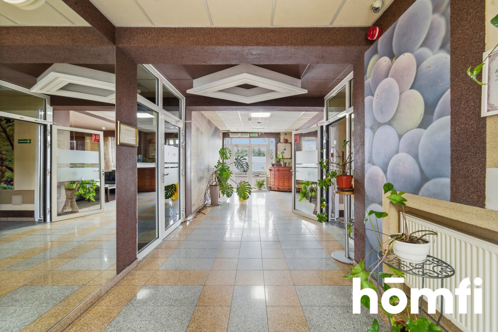 Atrakcyjny obiekt hotelowy - Комерційне приміщення - Продаж - Dąbrowa Górnicza, Błędów