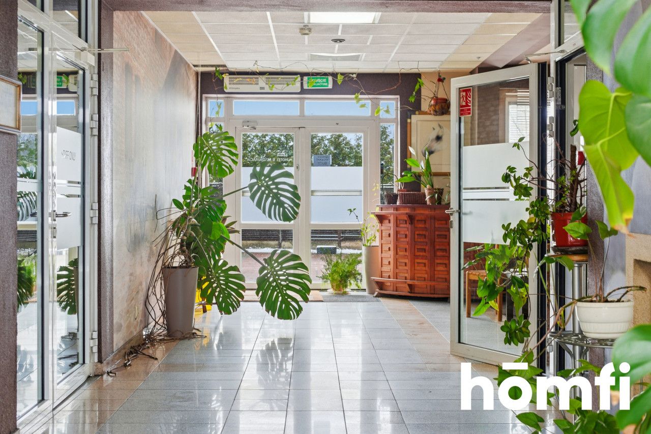 Atrakcyjny obiekt hotelowy - Комерційне приміщення - Продаж - Dąbrowa Górnicza, Błędów