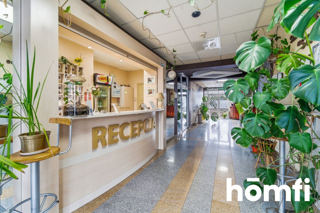 Atrakcyjny obiekt hotelowy - Комерційне приміщення - Продаж - Dąbrowa Górnicza, Błędów