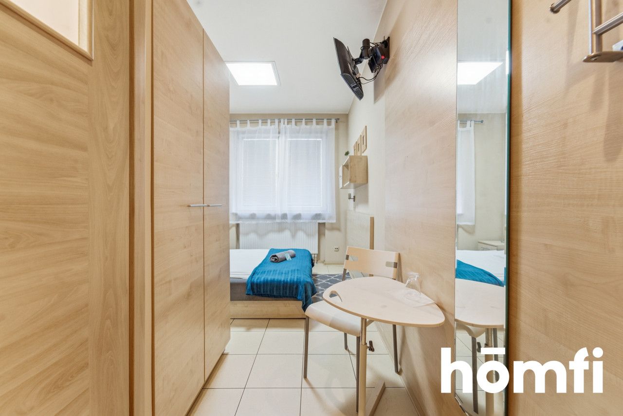 Atrakcyjny obiekt hotelowy - Комерційне приміщення - Продаж - Dąbrowa Górnicza, Błędów