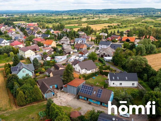 FOR SALE! UNIQUE PROPERTY WITH TWO HOUSES AND A LARGE PLOT | RYCZÓW (SPYTKOWICE MUNICIPALITY) - Дім - Продаж - Wadowicki, Spytkowice / Ryczów