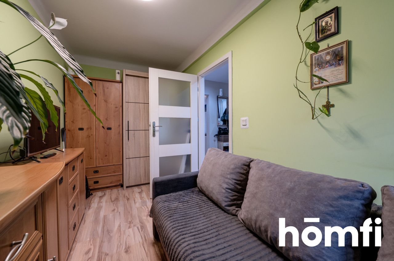 A well-kept and cozy threeroom apartment - Квартира - Продаж - Radom, Os. XV-lecia