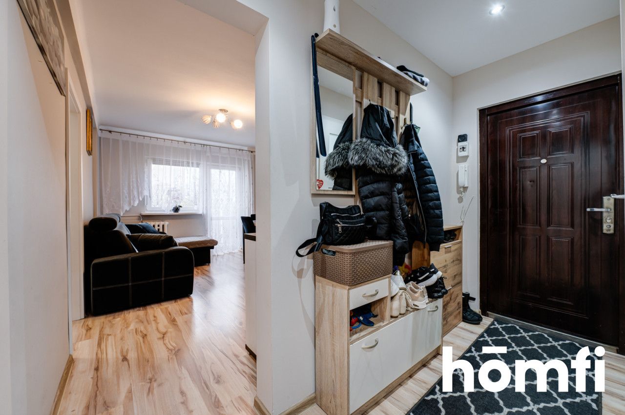 A well-kept and cozy threeroom apartment - Квартира - Продаж - Radom, Os. XV-lecia