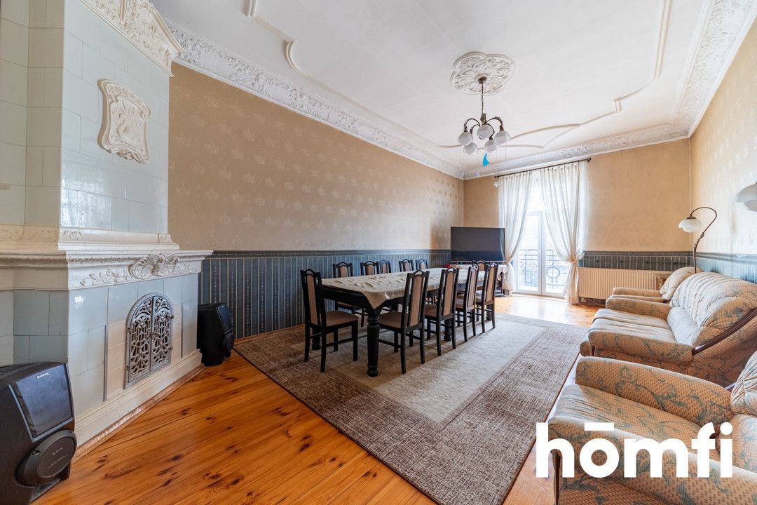 Stylish 117.8 m² Home with Original Stucco & Tiled Stove - Apartment - Sale - Łódź, Śródmieście