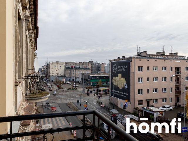 Stylish 117.8 m² Home with Original Stucco & Tiled Stove - Apartment - Sale - Łódź, Śródmieście