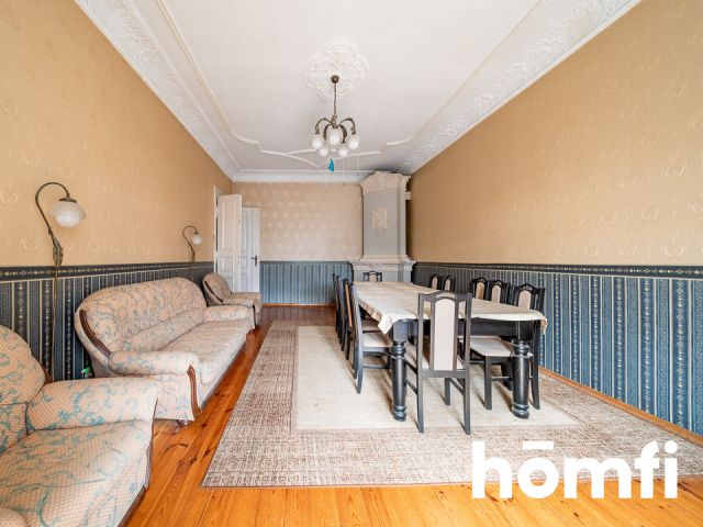 Stylish 117.8 m² Home with Original Stucco & Tiled Stove - Apartment - Sale - Łódź, Śródmieście