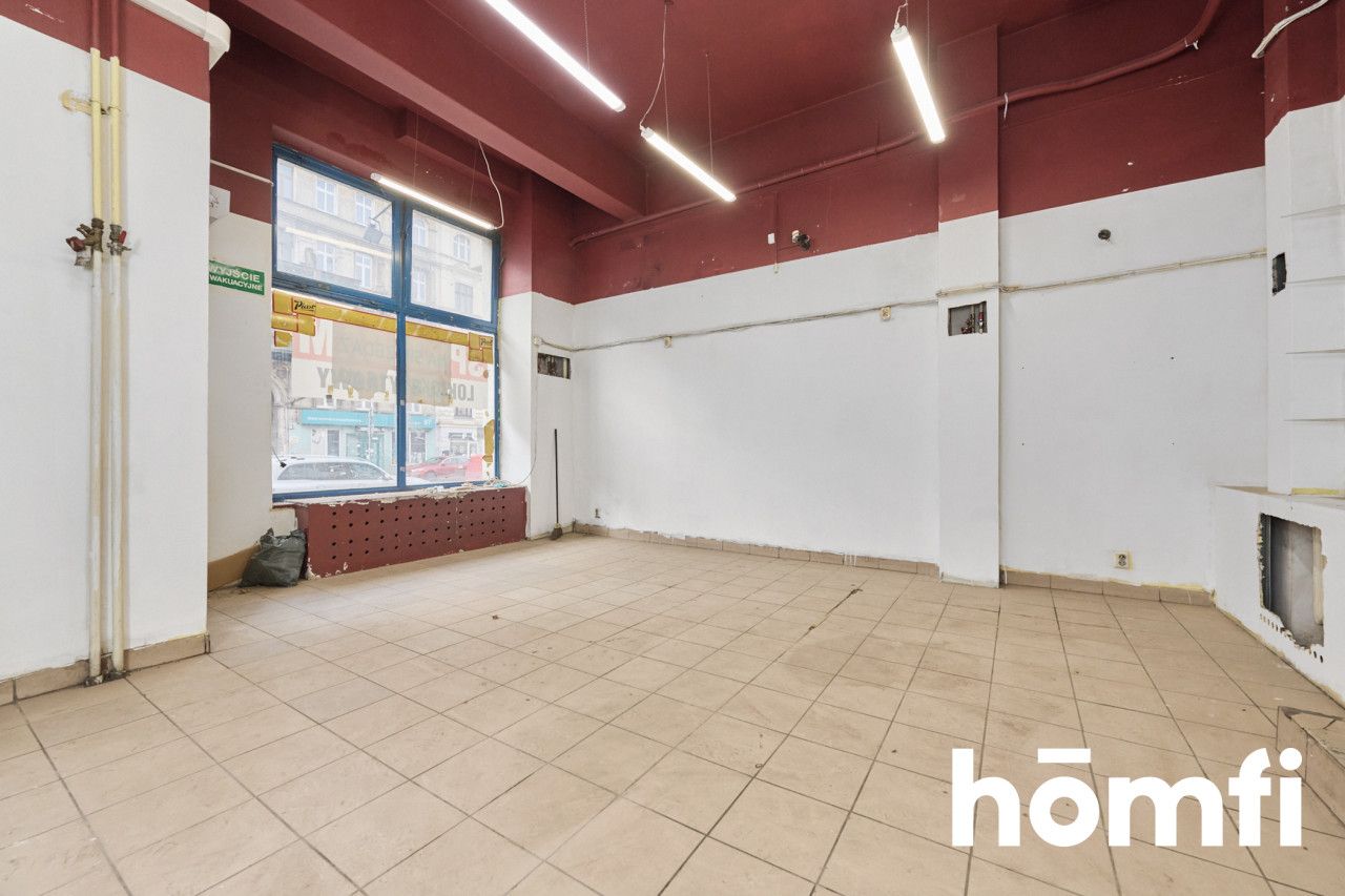 64 m2 premises with a display window, requiring renovation - Traugutta Street - Комерційне приміщення - Продаж - Wrocław, Krzyki