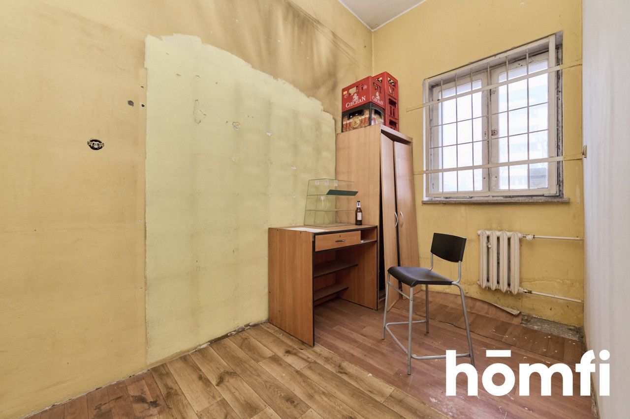 64 m2 premises with a display window, requiring renovation - Traugutta Street - Комерційне приміщення - Продаж - Wrocław, Krzyki