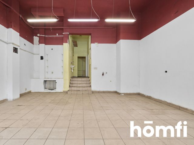 64 m2 premises with a display window, requiring renovation - Traugutta Street - Commercial premises - Sale - Wrocław, Krzyki