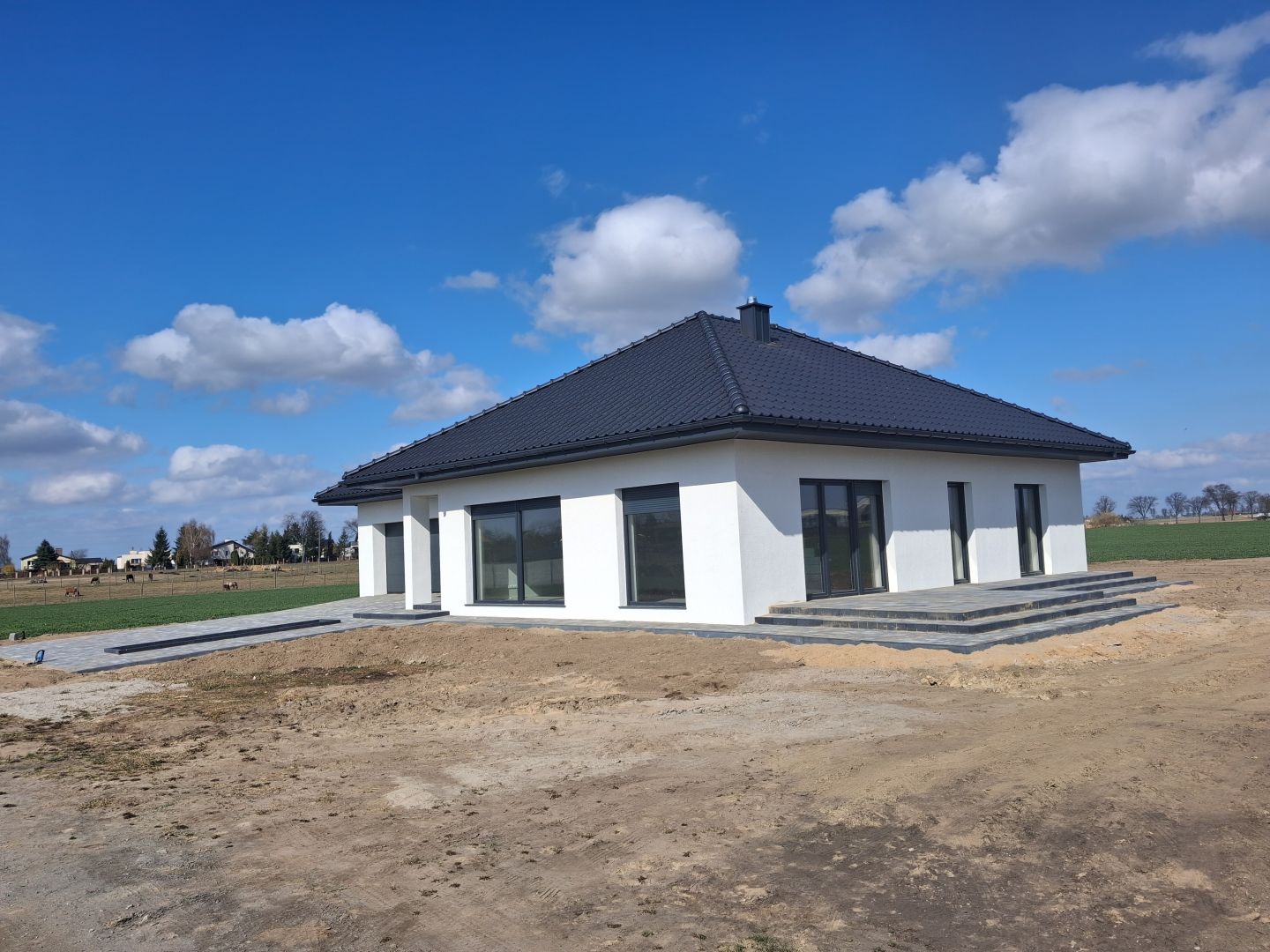 Dom wolnostojący188m2 Łubianka - Dom - Sprzedaż - Toruński, Łubianka