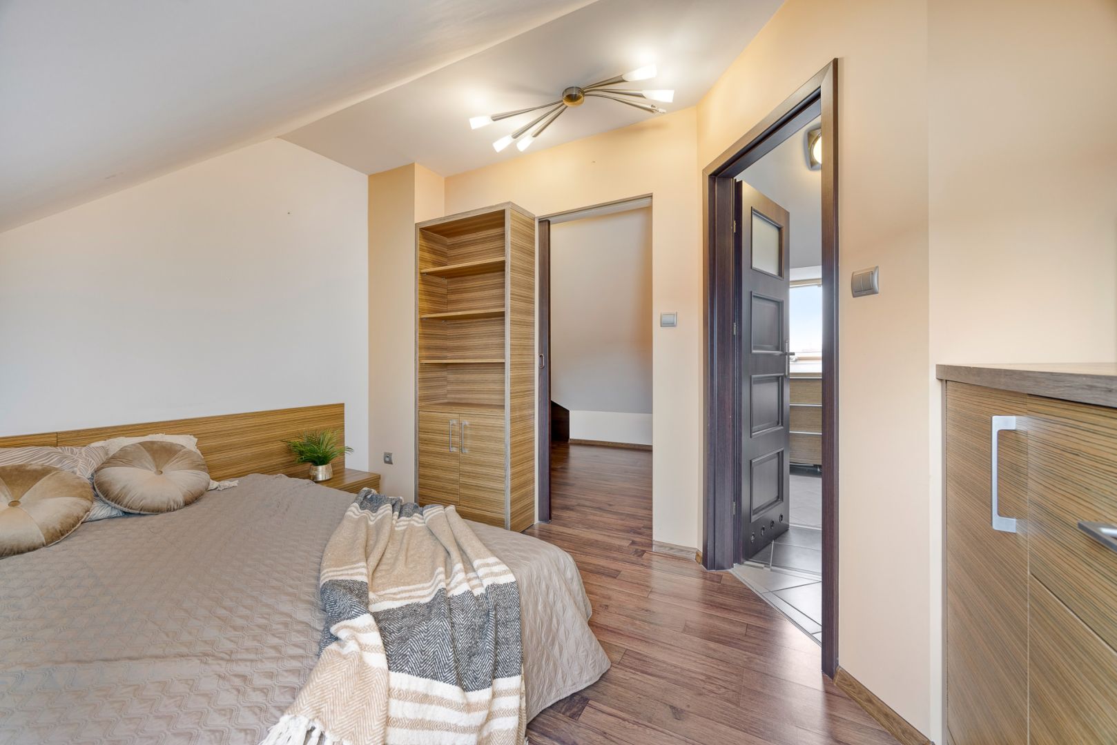 Klimatyzacja, 2 balkony, piwnica– promocyjna cena! - Mieszkanie - Wynajem - Rzeszów, Zalesie