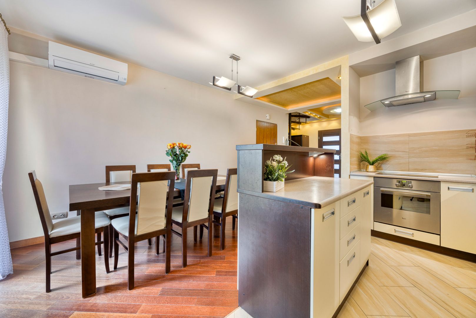 Klimatyzacja, 2 balkony, piwnica– promocyjna cena! - Mieszkanie - Wynajem - Rzeszów, Zalesie