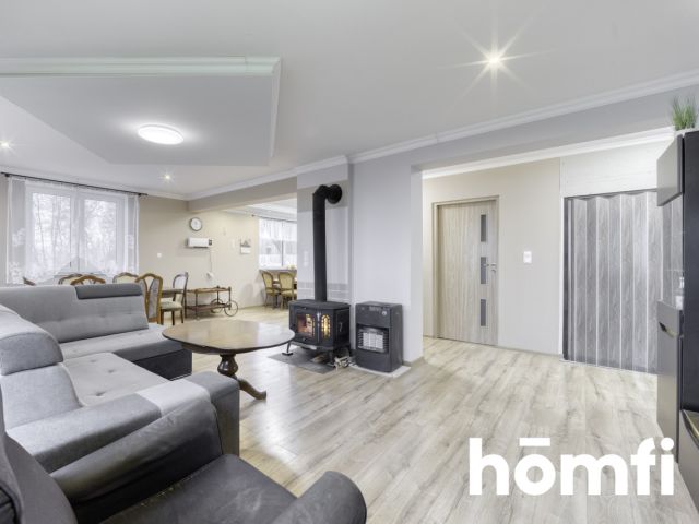 Spacious house in a scenic location - Дім - Продаж - Bydgoski, Dobrcz / Strzelce Dolne