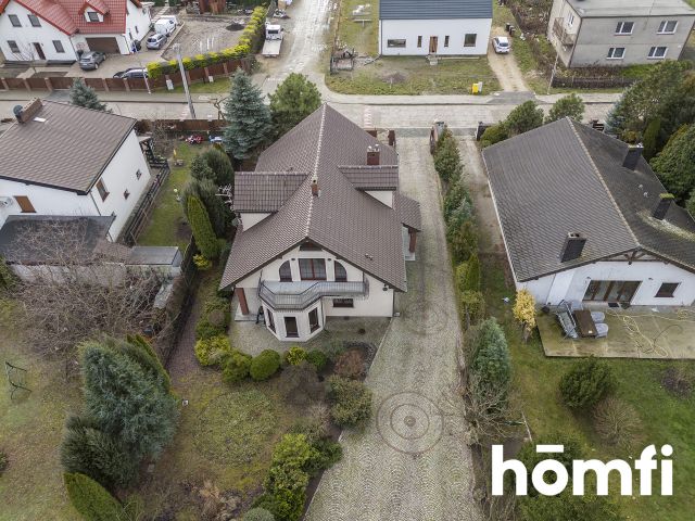 Dom jednorodzinny z osobnym garażem - Dom - Sprzedaż - Poznański, Rokietnica