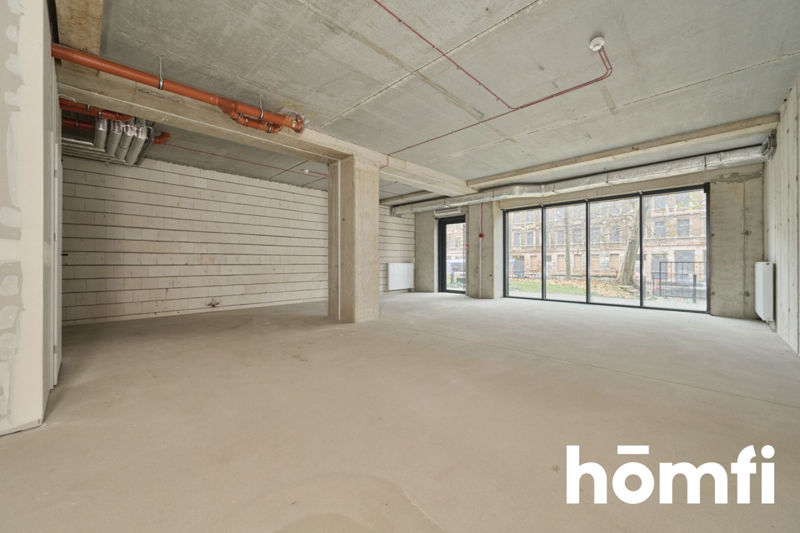 143m2 premises with a shop window, Pułaskiego Street, Atal City Square, near the railway station - Комерційне приміщення - Оренда - Wrocław, Krzyki