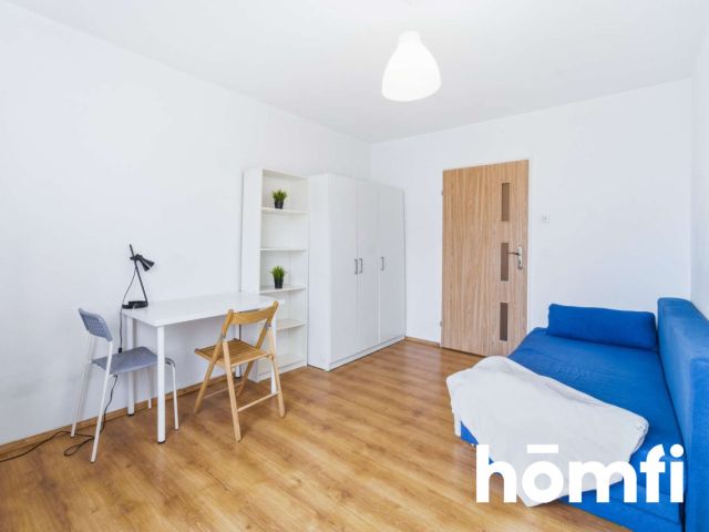 Large 4-Room Flat | 67 m² | Balcony | Three Ponds Area - Apartment - Rent - Katowice, os. Paderewskiego