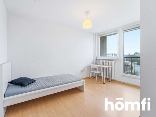 Large 4-Room Flat | 67 m² | Balcony | Three Ponds Area - Apartment - Rent - Katowice, os. Paderewskiego