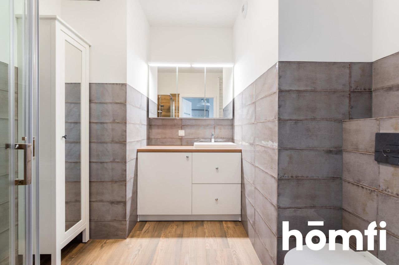 Comfortable 2 rooms by metro with a garage - Apartment - Rent - Warszawa, Wola