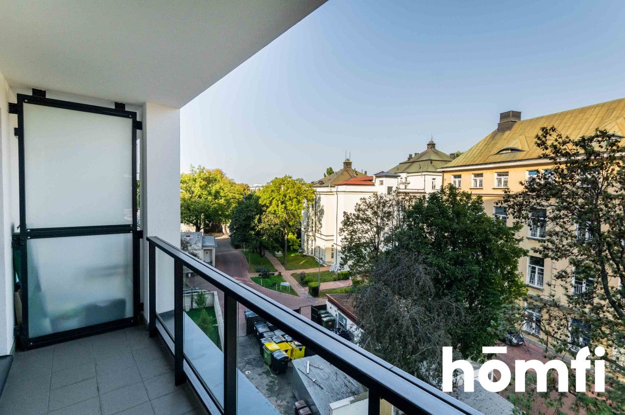 Comfortable 2 rooms by metro with a garage - Apartment - Rent - Warszawa, Wola