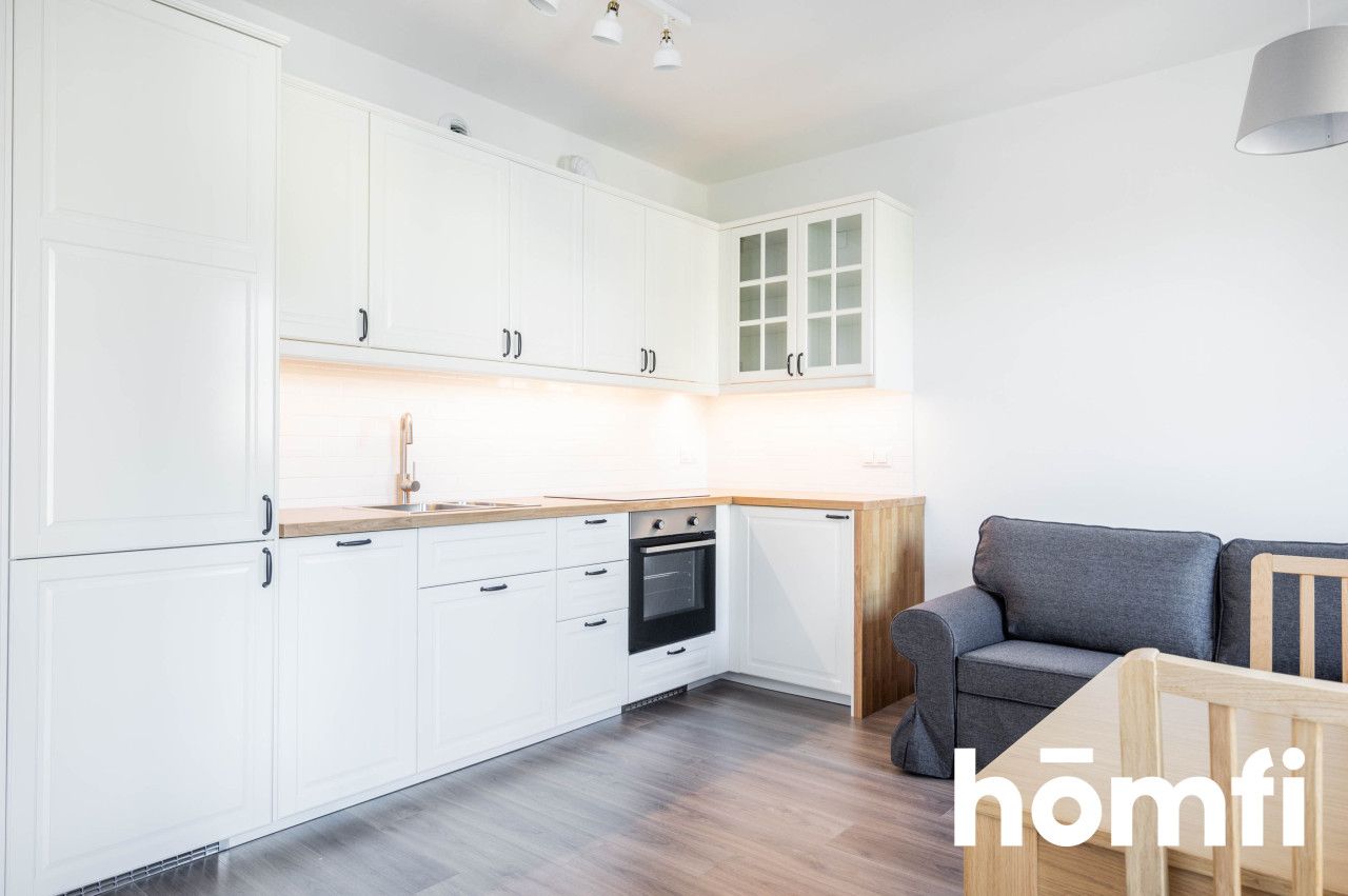 Comfortable 2 rooms by metro with a garage - Apartment - Rent - Warszawa, Wola