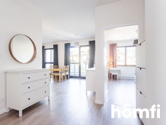 Comfortable 2 rooms by metro with a garage - Apartment - Rent - Warszawa, Wola