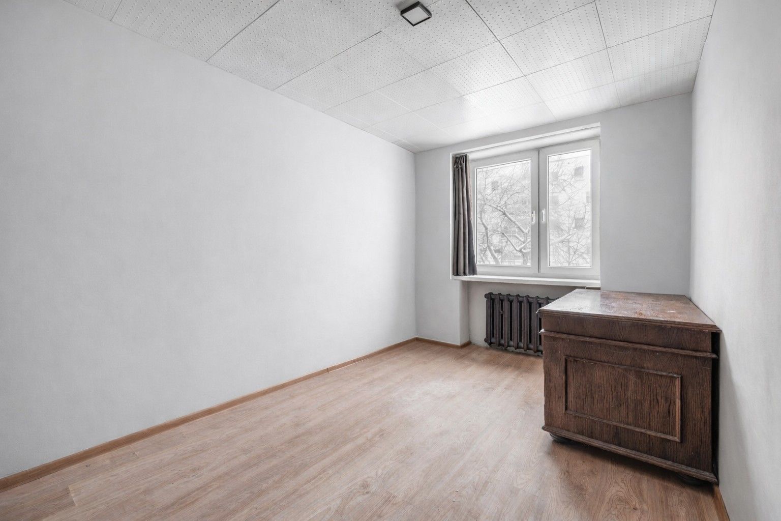 Parter 4 pokoje i duża kuchnia, miejsce parkingowe - Mieszkanie - Sprzedaż - Lublin, Dziesiąta