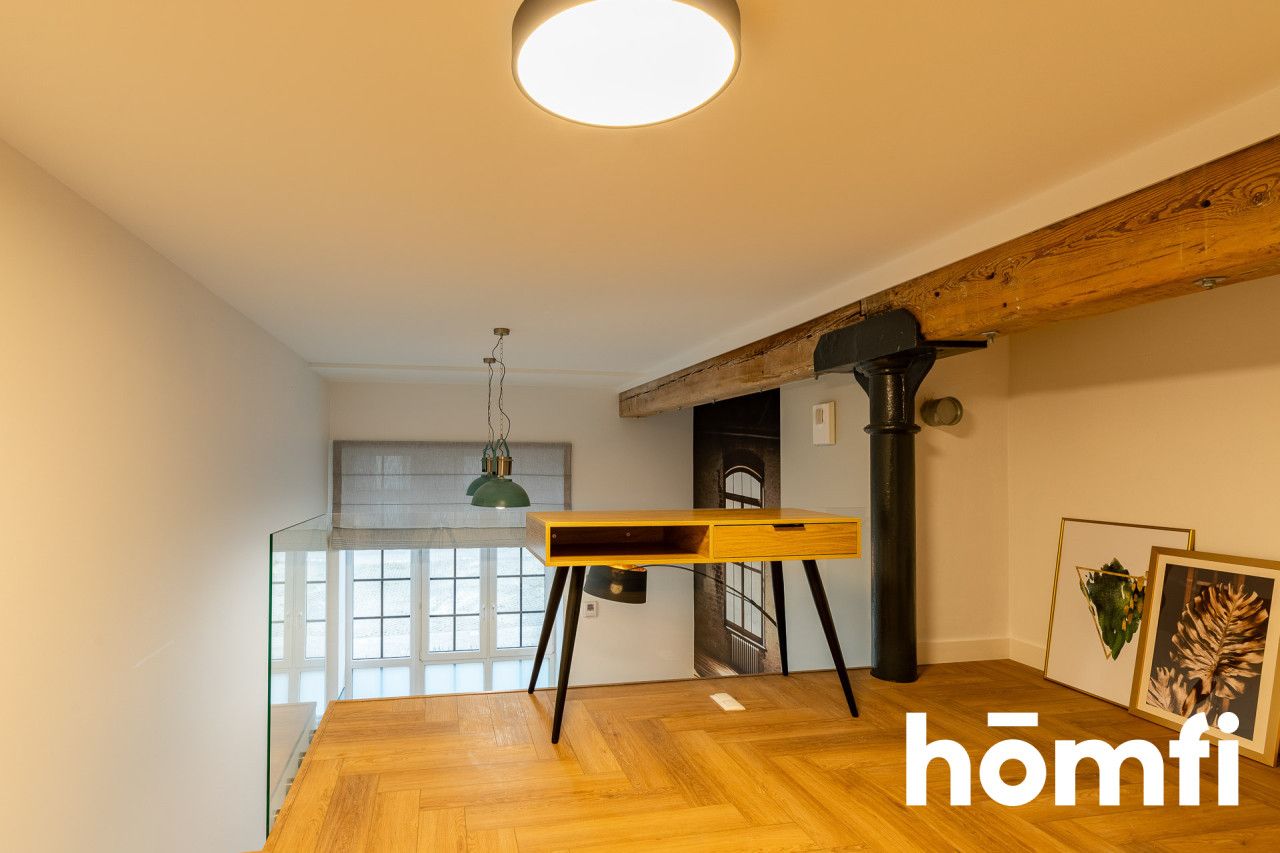 Industrial-Style Loft Apartment in D77, Prime Location by Manufaktura - Apartment - Sale - Łódź, Bałuty
