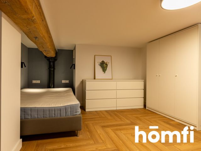 Industrial-Style Loft Apartment in D77, Prime Location by Manufaktura - Квартира - Продаж - Łódź, Bałuty