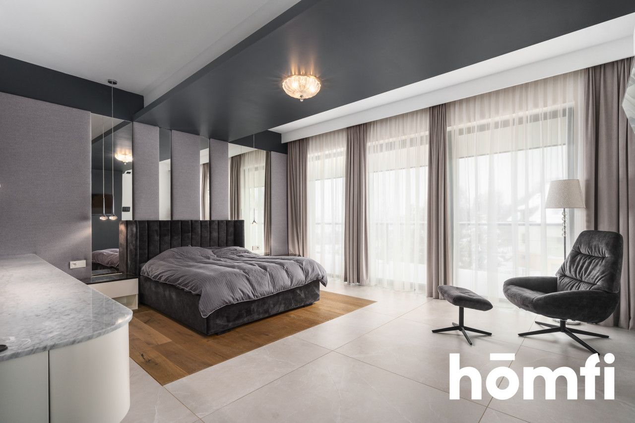 Suburban residence with a lake view - Дім - Продаж - Kartuski, Żukowo / Chwaszczyno