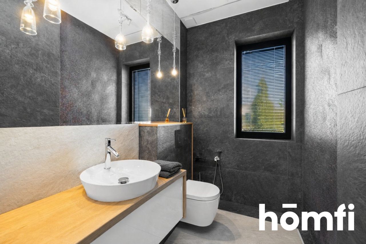 Podmiejska rezydencja z widokiem na jezioro - Dom - Sprzedaż - Kartuski, Żukowo / Chwaszczyno