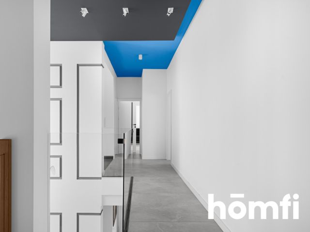 Podmiejska rezydencja z widokiem na jezioro - Dom - Sprzedaż - Kartuski, Żukowo / Chwaszczyno