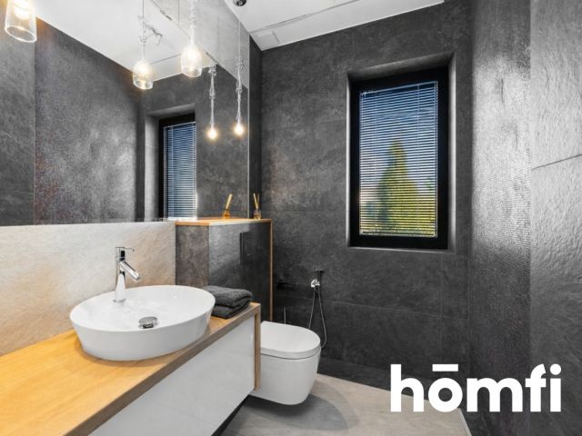 Podmiejska rezydencja z widokiem na jezioro - Dom - Sprzedaż - Kartuski, Żukowo / Chwaszczyno