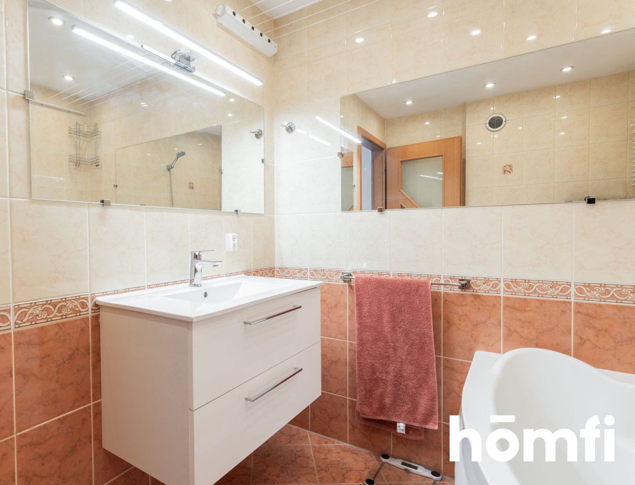 3 independent rooms | elevator | balcony - Квартира - Оренда - Warszawa, Praga-Południe / Gocław