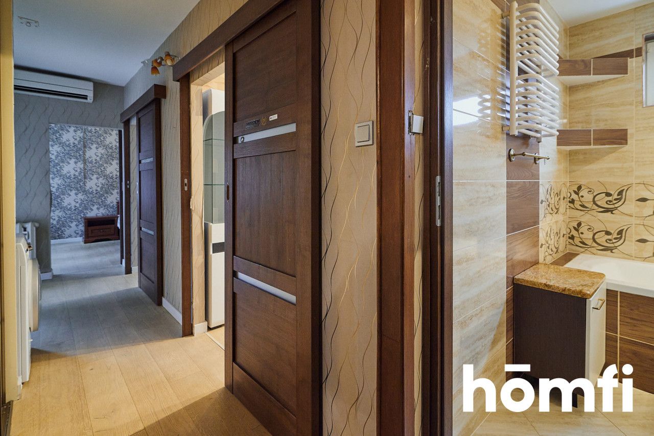 A spacious and functional four-room apartment with a total area of 77 m² - Apartment - Sale - Zamość