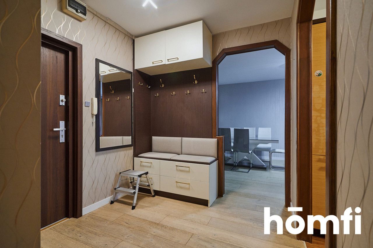 A spacious and functional four-room apartment with a total area of 77 m² - Apartment - Sale - Zamość