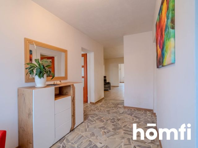 Trzykondygnacyjny dom z potencjałem w Nysie - Dom - Sprzedaż - Nyski, Nysa