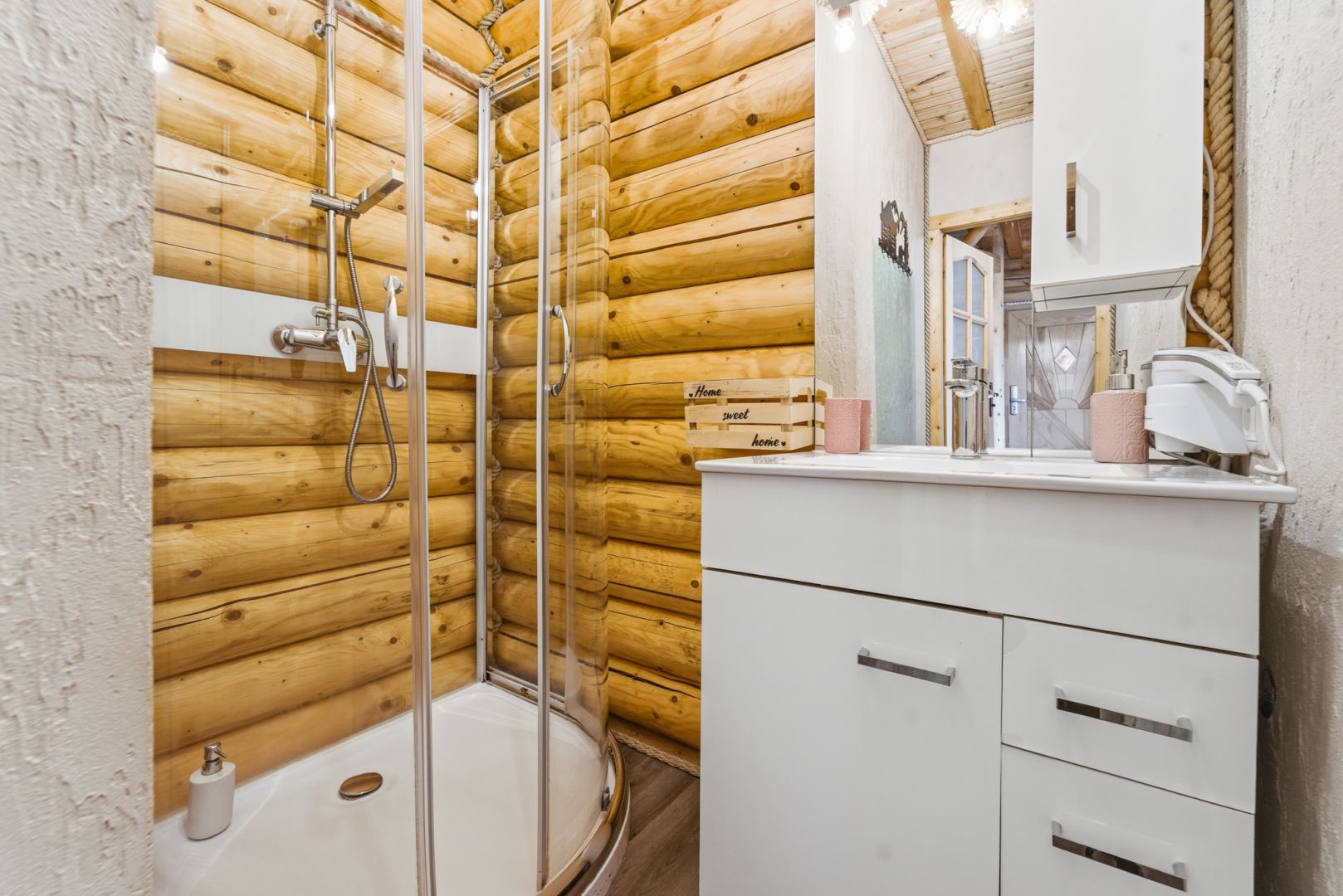 HOLIDAY COTTAGE 11E IN SZCZYRK - House - Sale - Bielski, Szczyrk