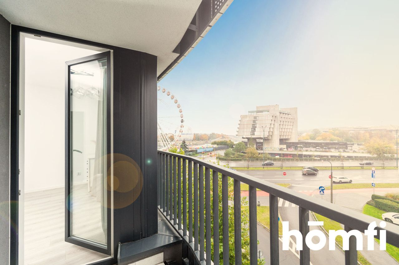 FOR RENT! APARTMENT WITH A VIEW OF THE FORUM HOTEL IN THE MODERN BARSKA 69 DEVELOPMENT - Apartment - Rent - Kraków, Podgórze / Dębniki